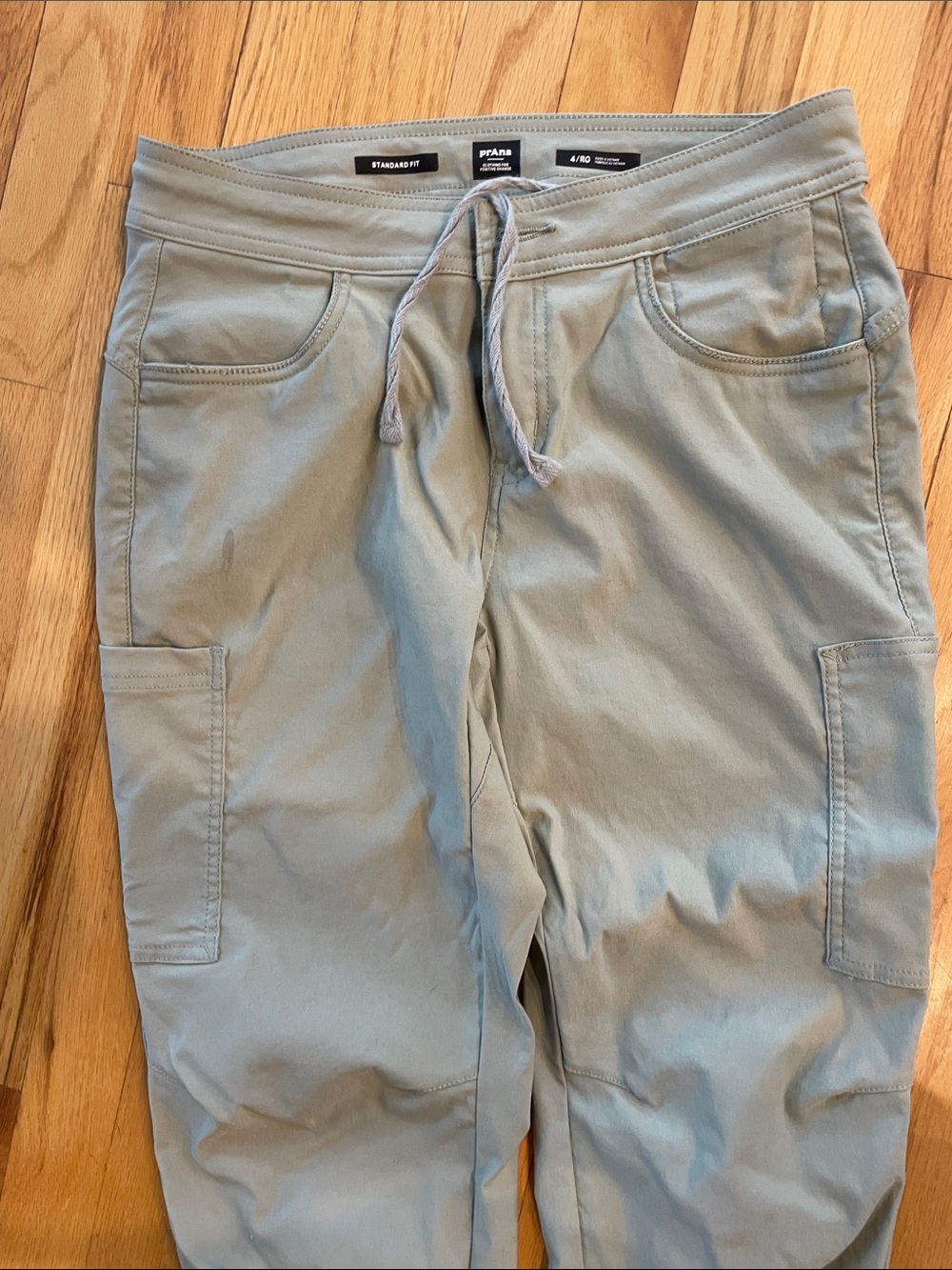 Prana Light Olive Cargo Jogger Pants size 4